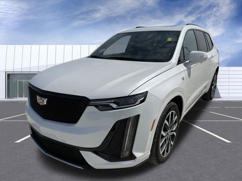 Certified 2024 Cadillac XT6 Sport w/ LPO, Floor Liner Package image 6