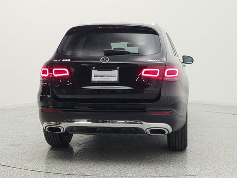 Used 2020 Mercedes-Benz GLC 300 4MATIC image 6