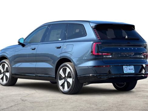 New 2025 Volvo EX90 Plus image 6