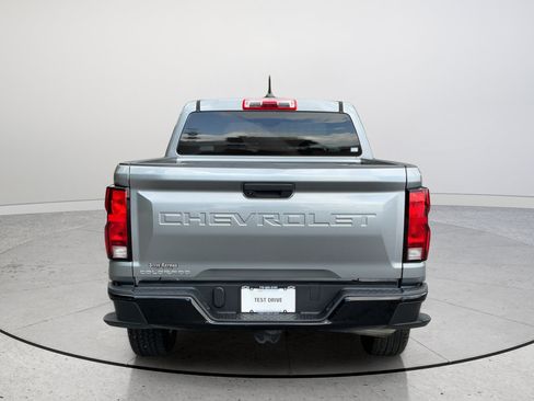 Used 2023 Chevrolet Colorado W/T RWD image 8