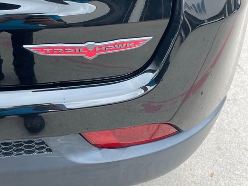 Used 2022 Jeep Compass Trailhawk w/ Trailhawk Convenience Group image 6