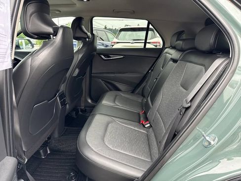 Used 2023 Kia Niro FWD image 13