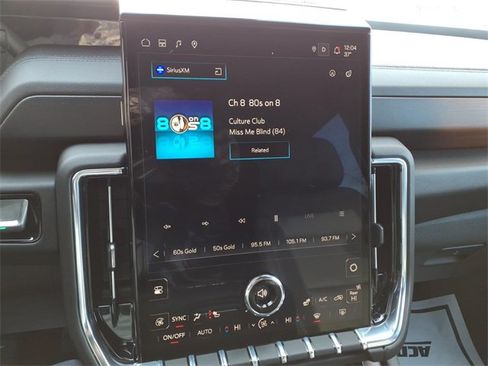 Used 2025 GMC Yukon Denali image 21