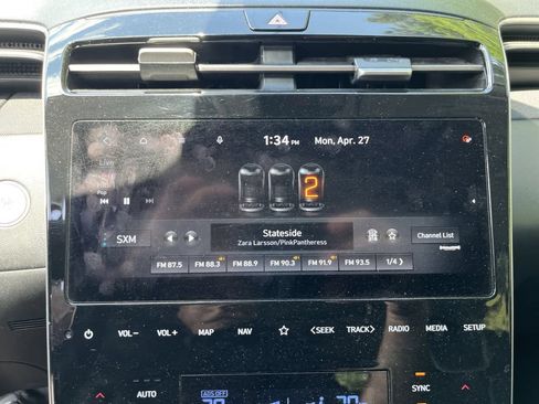 Used 2023 Hyundai Tucson Limited AWD/4WD image 15