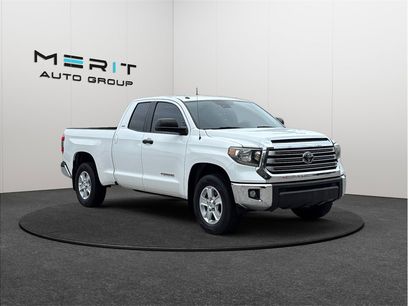 Used 2018 Toyota Tundra SR5 w/ SR5 Upgrade Package