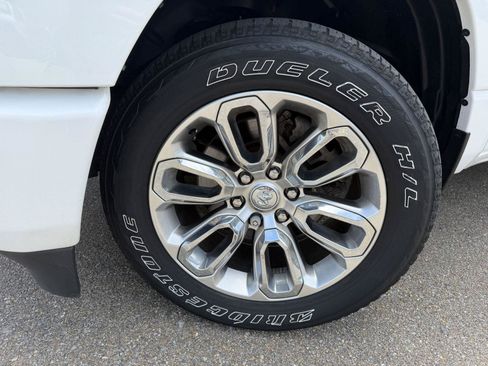 Used 2023 RAM 1500 Laramie AWD/4WD image 23