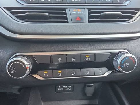 Used 2022 Nissan Altima 2.5 SR FWD image 4