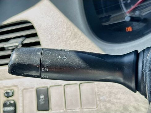 Used 2014 Toyota Sienna LE FWD image 12