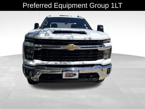 Certified 2024 Chevrolet Silverado 2500 LT AWD/4WD image 2