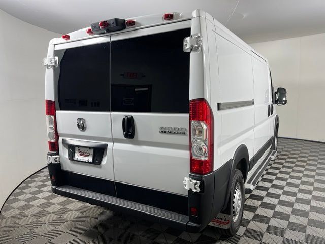 Used 2025 RAM ProMaster 2500 w/ U-Haul Equipment Group FWD image 7