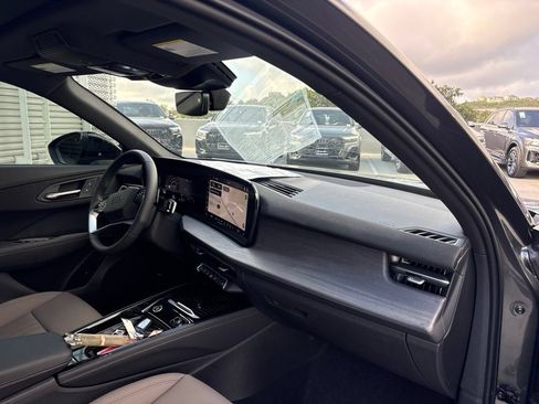 New 2026 Audi Q3 quattro 2.0T AWD/4WD image 15