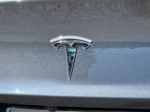 Used 2018 Tesla Model 3 Long Range image 24