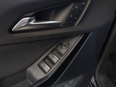 New 2026 Chevrolet Equinox RS FWD image 26