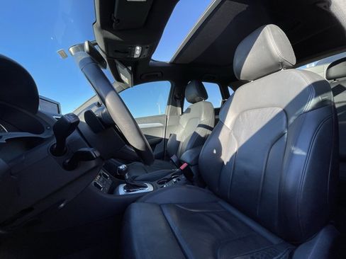 Used 2018 Audi Q3 2.0T Premium Plus w/ Premium Plus Package image 3