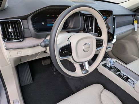 New 2026 Volvo XC90 B6 Ultra w/ Protection Package image 3