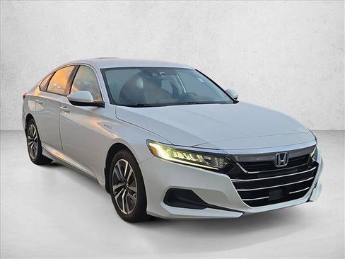 Used 2021 Honda Accord Hybrid image 3
