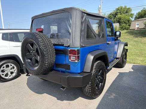 Used 2016 Jeep Wrangler Sport w/ Mopar Chrome Edition Group AWD/4WD image 2