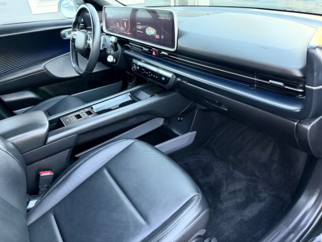 Used 2023 Hyundai Ioniq 6 SEL RWD image 16