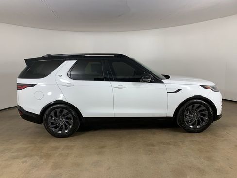 Used 2023 Land Rover Discovery S R-Dynamic AWD/4WD image 7