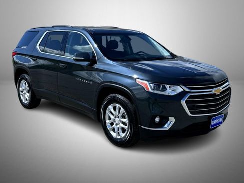 Used 2019 Chevrolet Traverse LT AWD/4WD image 3