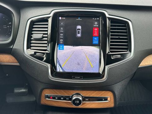 Used 2023 Volvo XC90 T8 Plus w/ Protection Package Premier AWD/4WD image 24