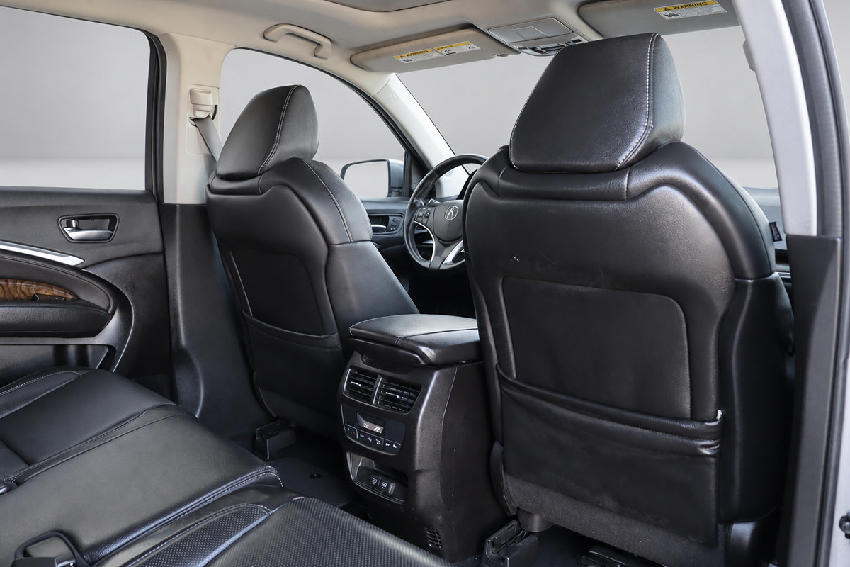 Used 2019 Acura MDX w/ Technology Package FWD image 16