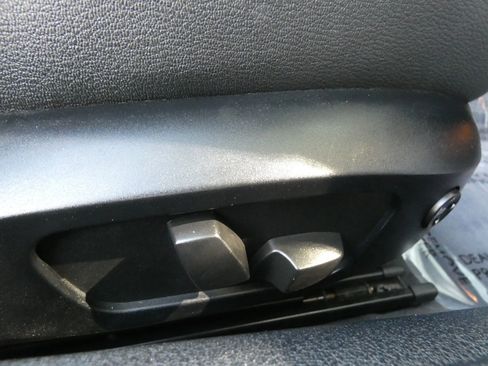 Used 2015 BMW Z4 sDrive35is image 33