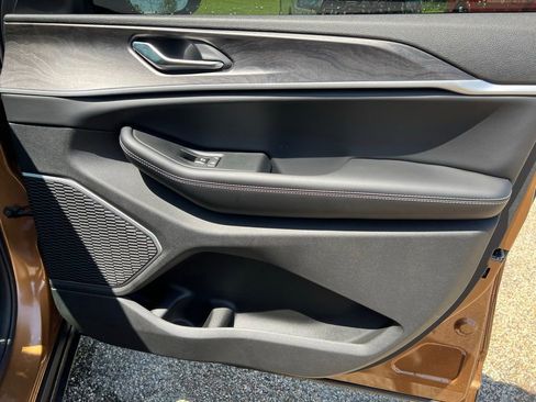 New 2026 Jeep Grand Cherokee Limited AWD/4WD image 17
