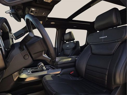 Used 2024 Ford F150 Platinum w/ Equipment Group 702A High image 13