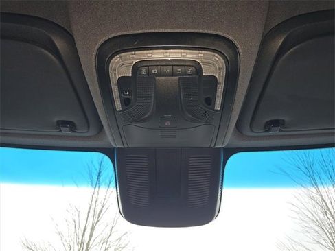 Used 2023 Mercedes-Benz Sprinter 2500 image 23