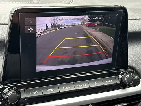 Certified 2023 Kia Forte LXS image 15