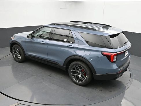 New 2026 Ford Explorer ST w/ Sun And Sound Package AWD/4WD image 32