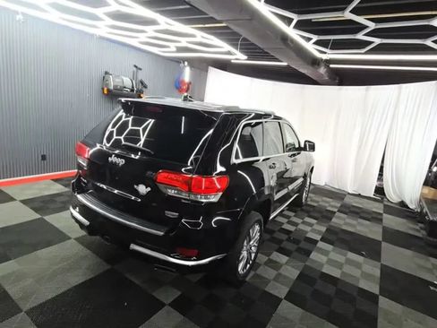 Used 2018 Jeep Grand Cherokee Summit w/ Platinum Series Group AWD/4WD image 3