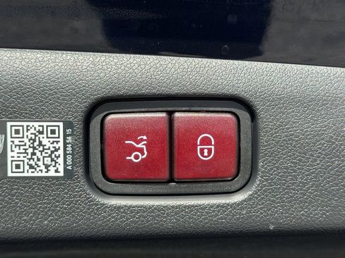 Certified 2025 Mercedes-Benz E 53 AMG e 4MATIC Sedan image 14