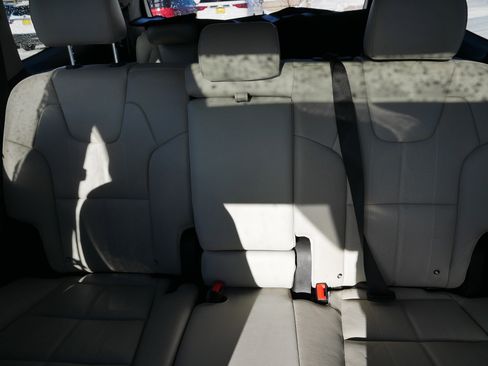 Used 2020 Kia Telluride EX image 13