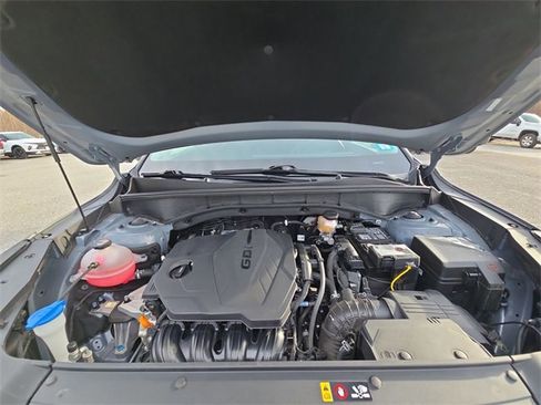 Used 2024 Kia Sorento S image 31