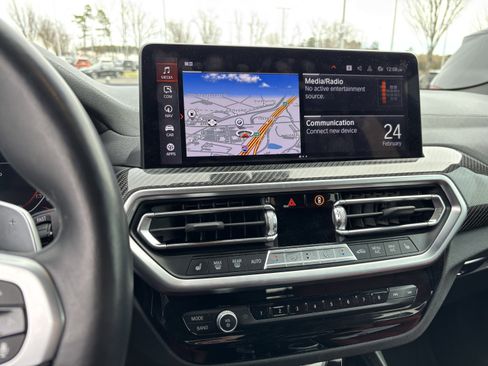 Used 2023 BMW X3 M40i w/ Premium Package image 18