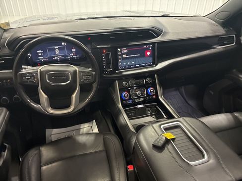 Used 2022 GMC Yukon Denali AWD/4WD image 46