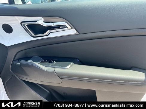 New 2026 Kia Sportage SX image 22