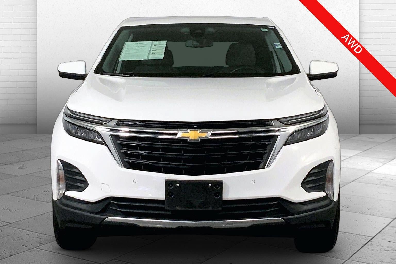 Used 2024 Chevrolet Equinox LT AWD/4WD image 2