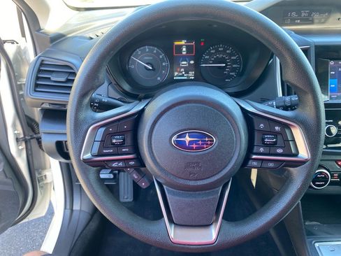 Used 2022 Subaru Crosstrek 2.0i image 10