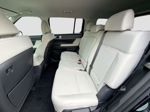 New 2026 Hyundai Santa Fe SE FWD image 23