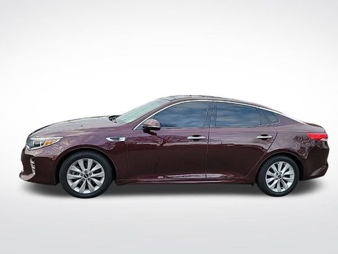 Used 2017 Kia Optima EX w/ Premium Package image 2
