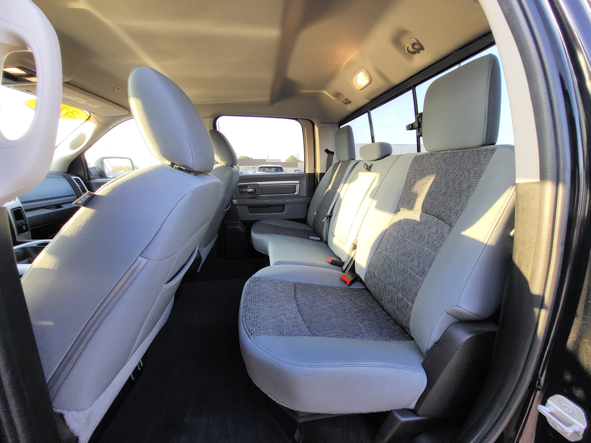 Used 2019 RAM 1500 Warlock AWD/4WD image 15