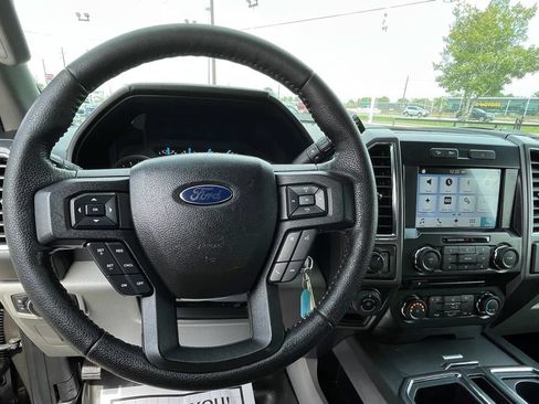 Used 2016 Ford F150 XLT w/ Equipment Group 302A Luxury AWD/4WD image 17