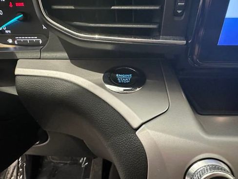 Used 2023 Ford Explorer XLT w/ Equipment Group 202A image 16