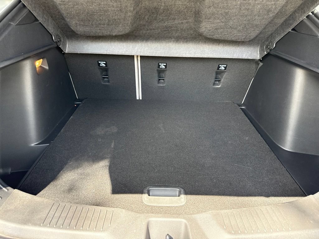 Used 2025 Buick Envista Avenir FWD image 47