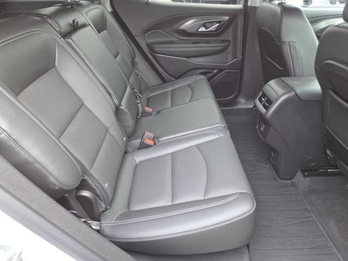Used 2023 GMC Terrain SLT w/ Tech Package AWD/4WD image 22