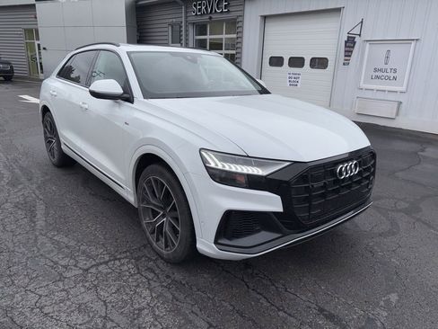 Used 2023 Audi Q8 Prestige AWD/4WD image 4