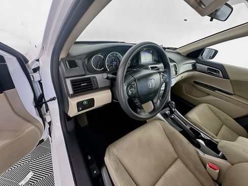 Used 2014 Honda Accord LX image 9